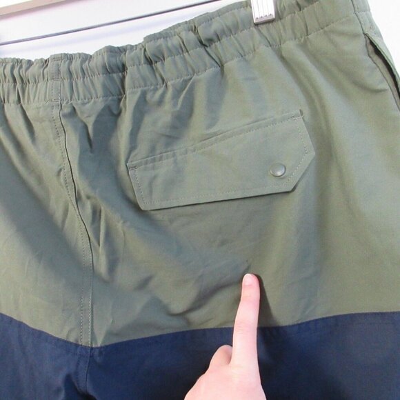 Duluth Trading Swim Trunks Men Large Green Black Pier Genius 9" Board Short 212 - Picture 11 of 15